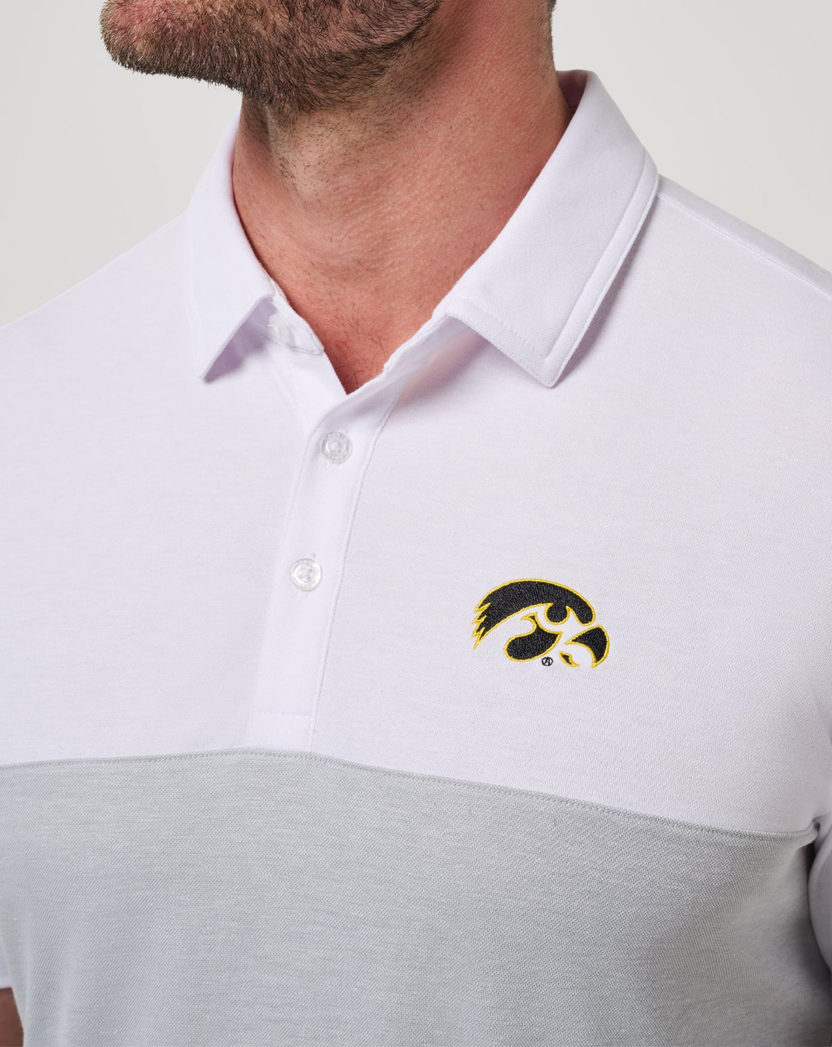 Iowa Drop Back Polo White/Heather Grey | Travis Mathew Everyday