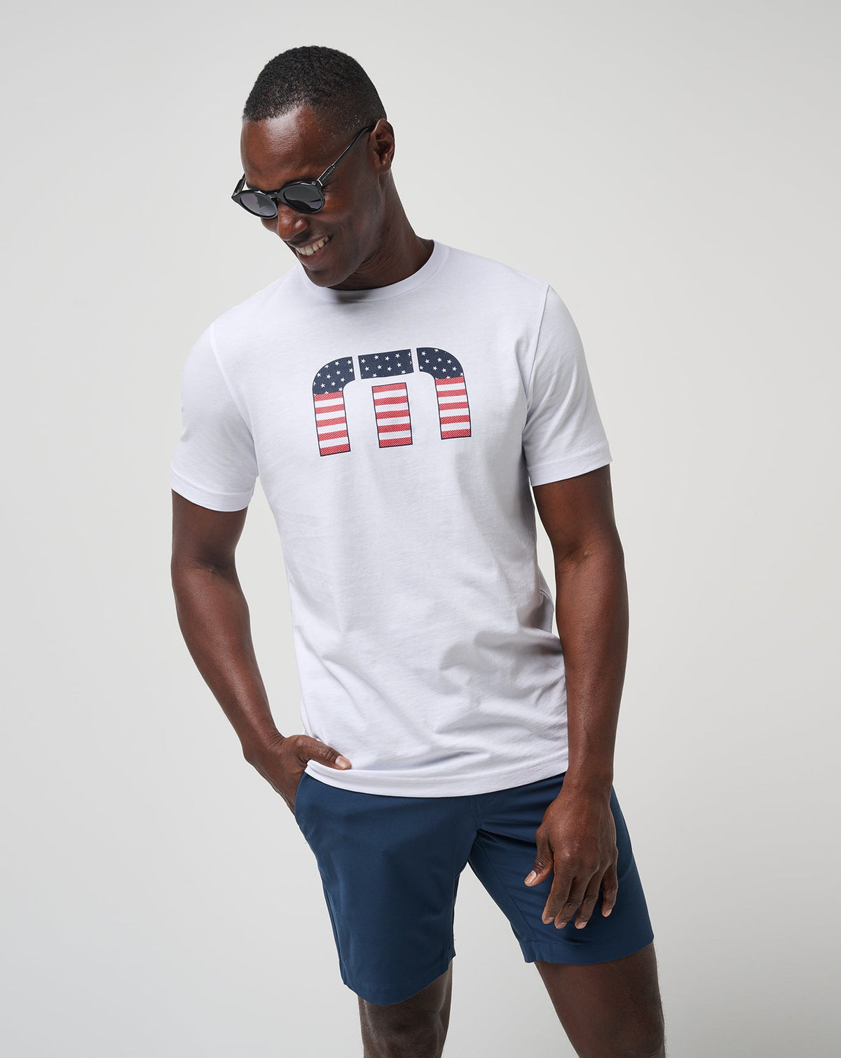 Star Bright Tee White | Travis Mathew Smart Buy