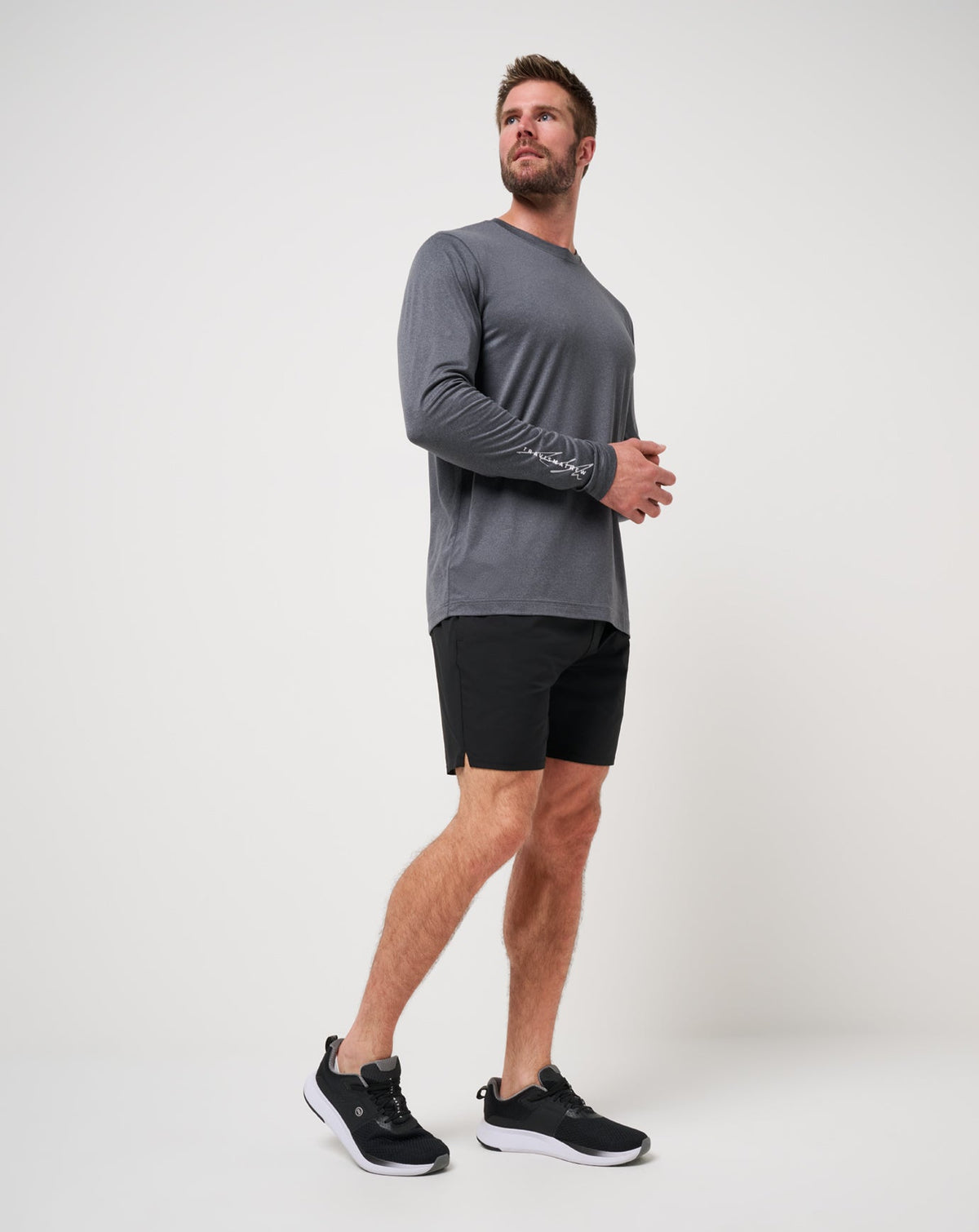Court Control Tee Heather Dark Grey | Travis Mathew Top Pick