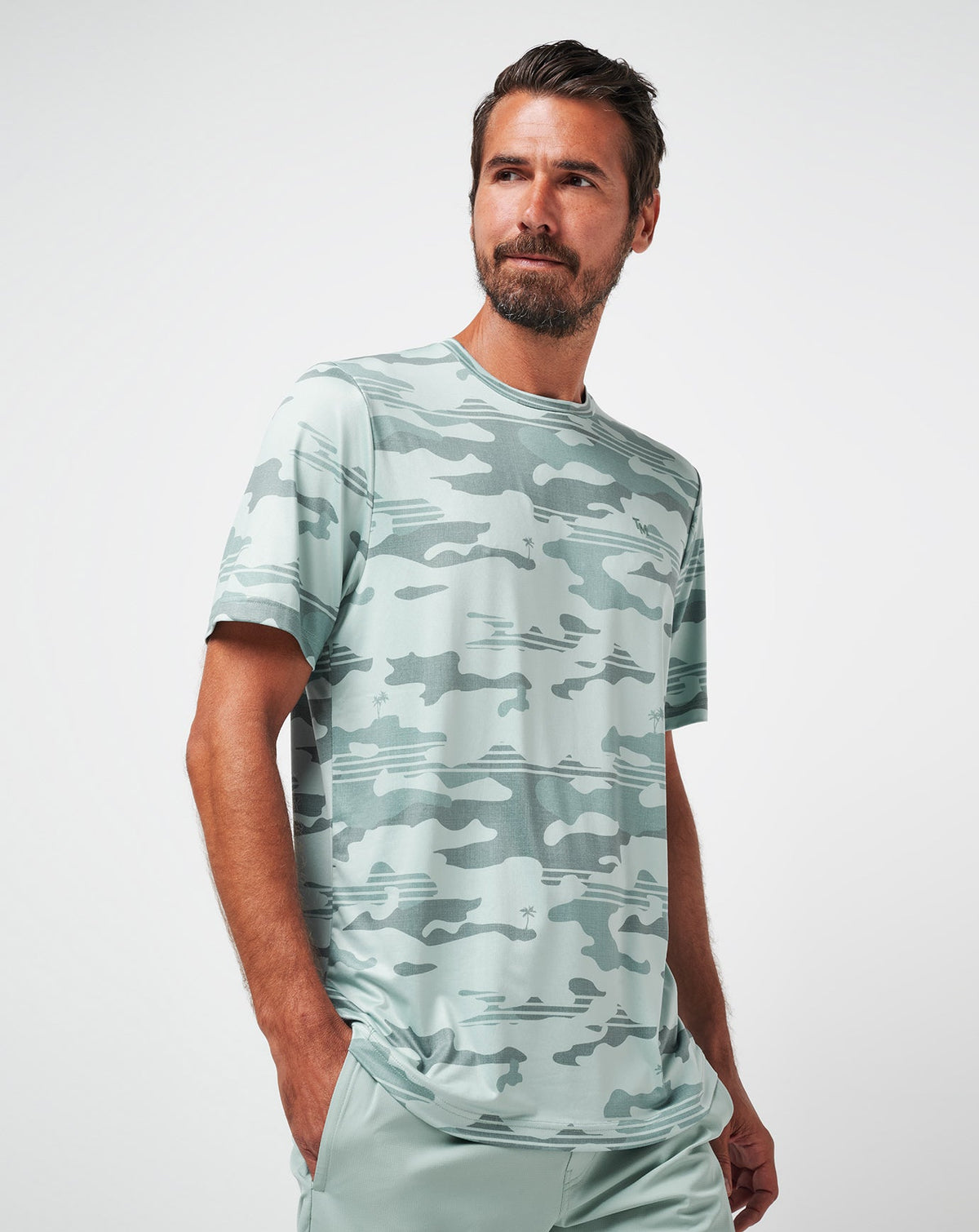 Season Stealth Tee Gray Mist | Travis Mathew Deals