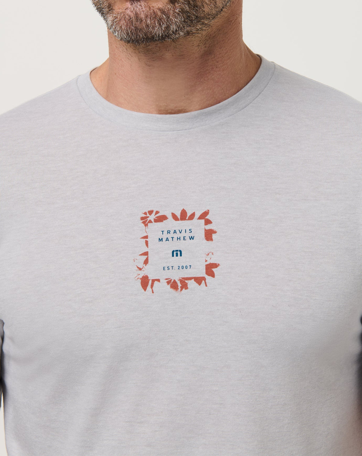 Short Layover Tee Heather Light Grey | Travis Mathew Exclusive