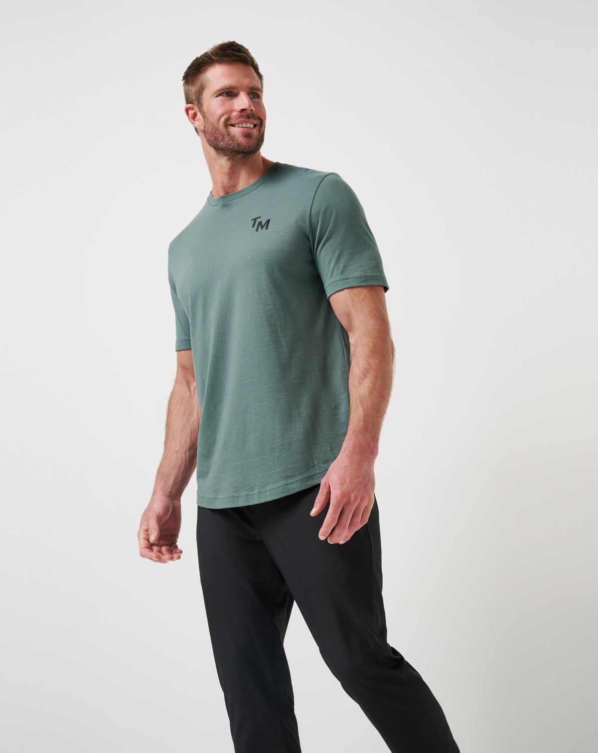End Around Tee Balsam Green | Travis Mathew Deals