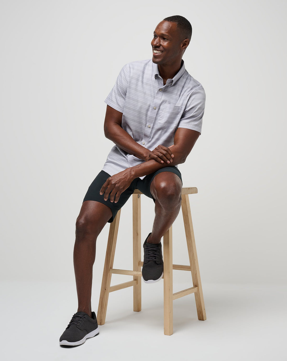 On The Table Button-Up Micro Chip | Travis Mathew Essential