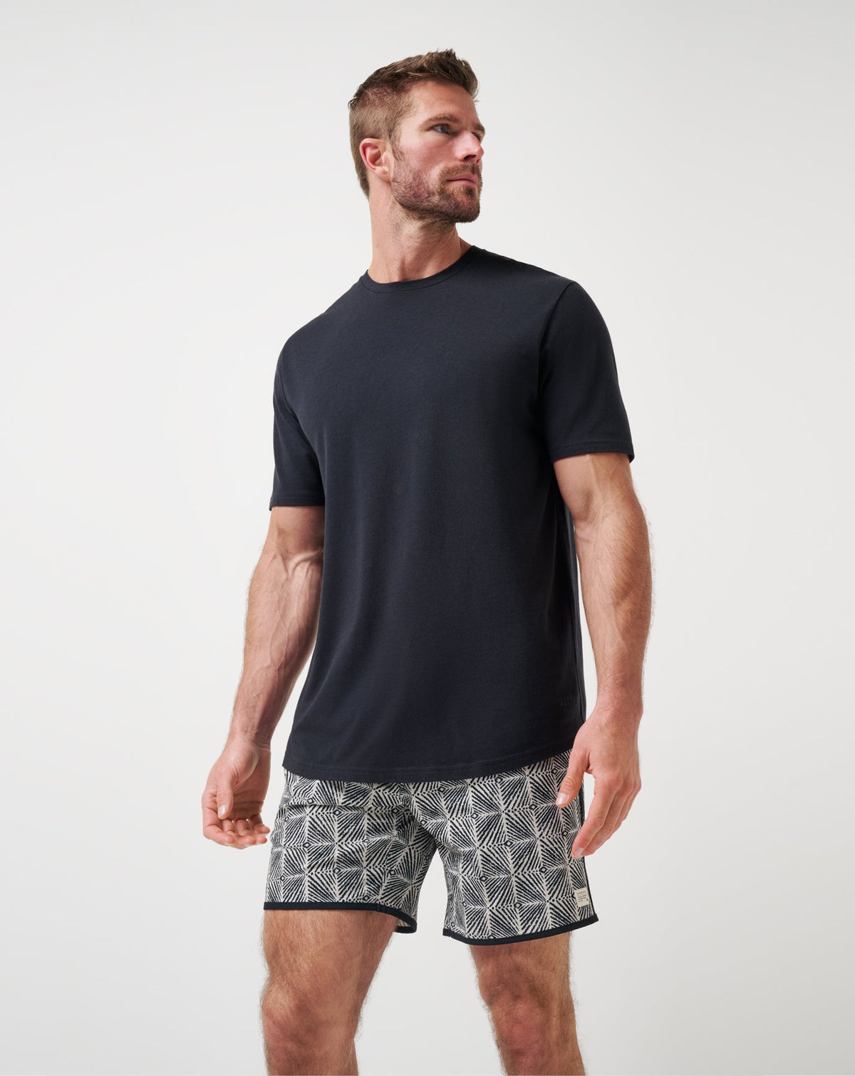 Sandswept Short 8In Italian Sand | Travis Mathew Customer Favorite
