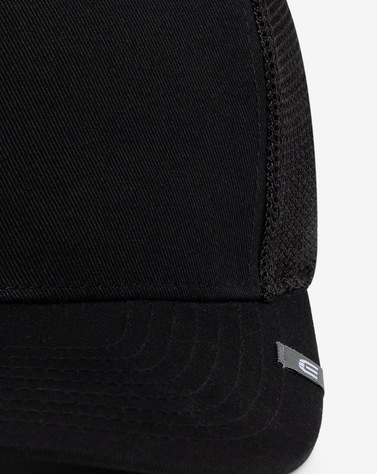 Widder 2.0 Snapback Hat Black | Travis Mathew Exclusive