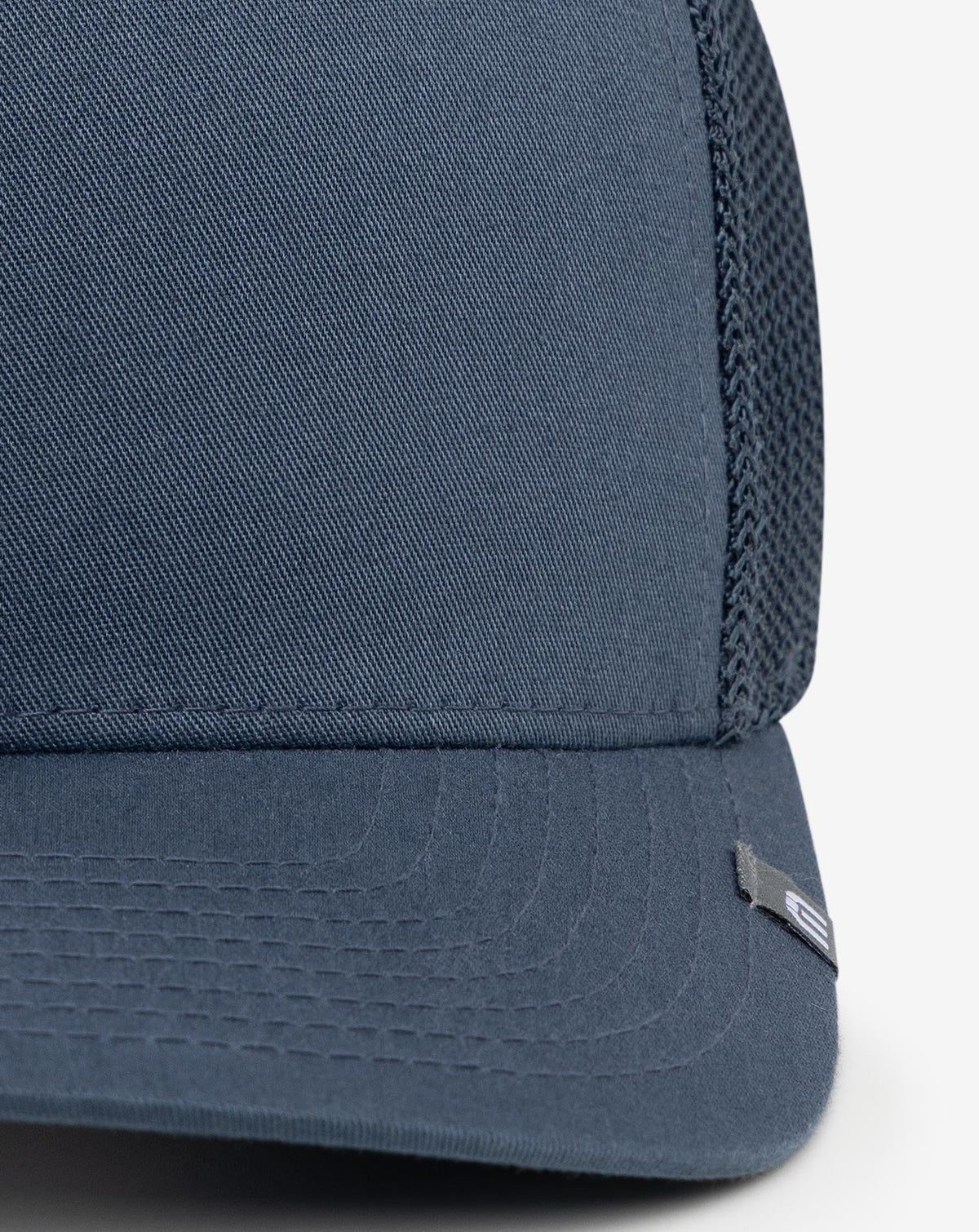 Widder 2.0 Snapback Hat Dark Blue | Travis Mathew Great Value