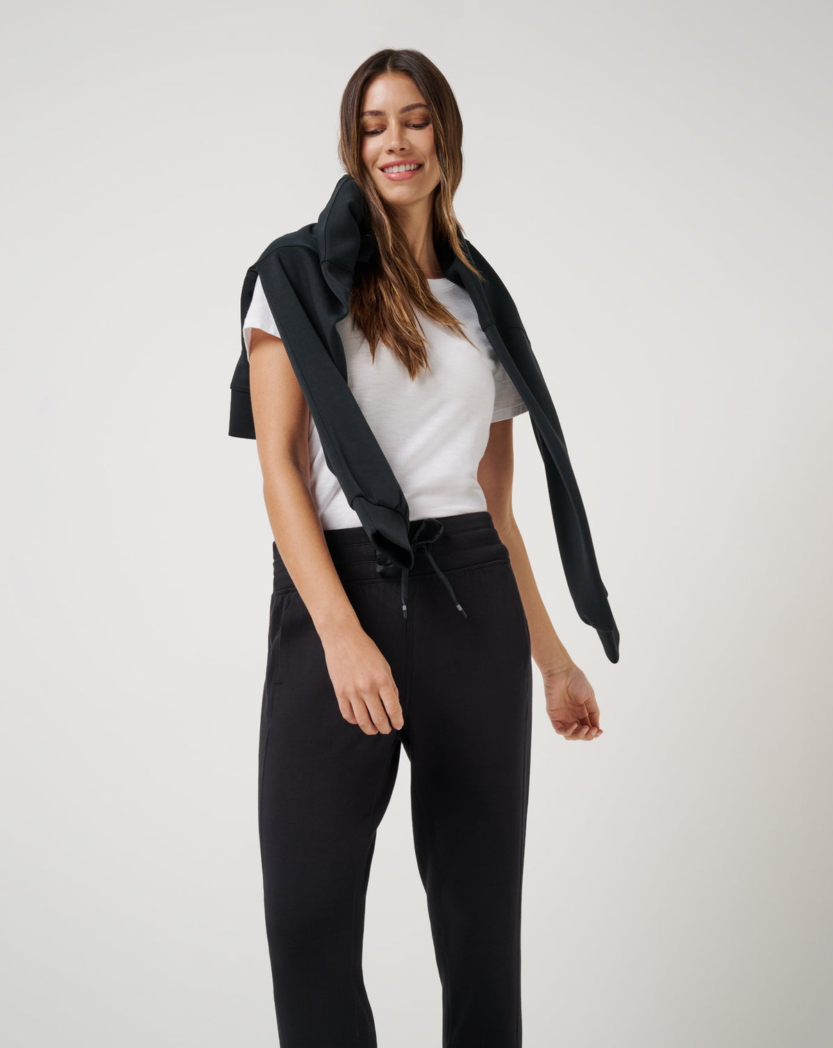Skyloft Soft Jogger Black | Travis Mathew Latest