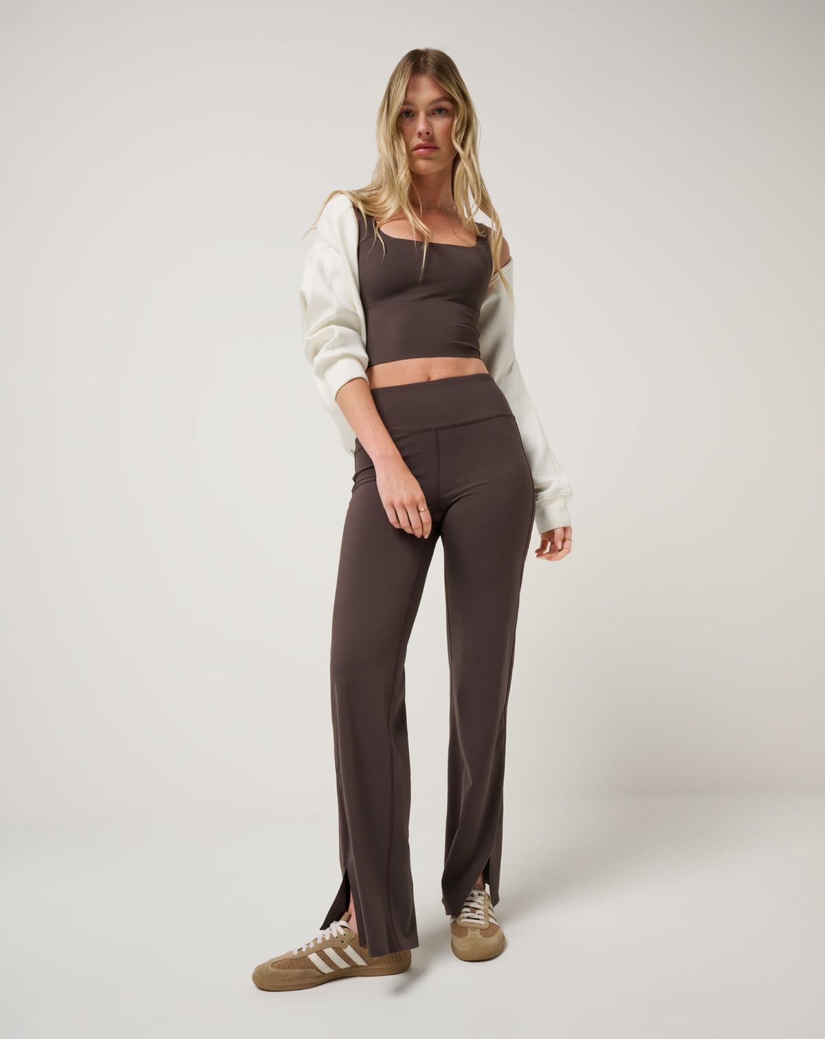 Moveknit Bonded Pant Coffee Grounds | Travis Mathew Signature