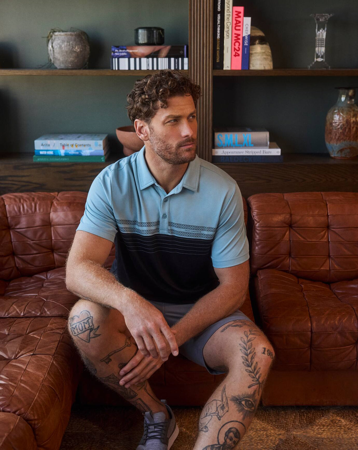 Postcard Book Polo Arona | Travis Mathew Special Offer