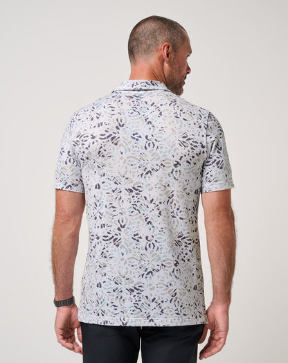 Featherweight Chill Polo White | Travis Mathew Top Pick