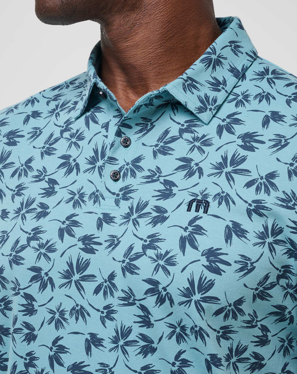 Featherweight Jungle Polo Cameo | Travis Mathew Premium