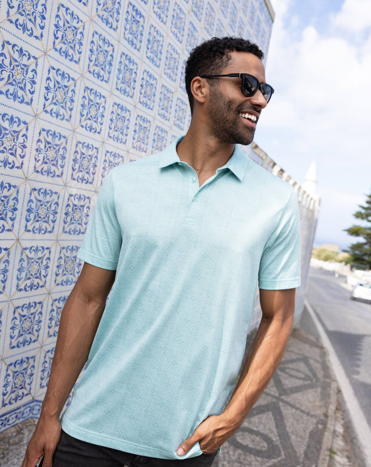Acropolis Polo Eggshell Blue | Travis Mathew Value