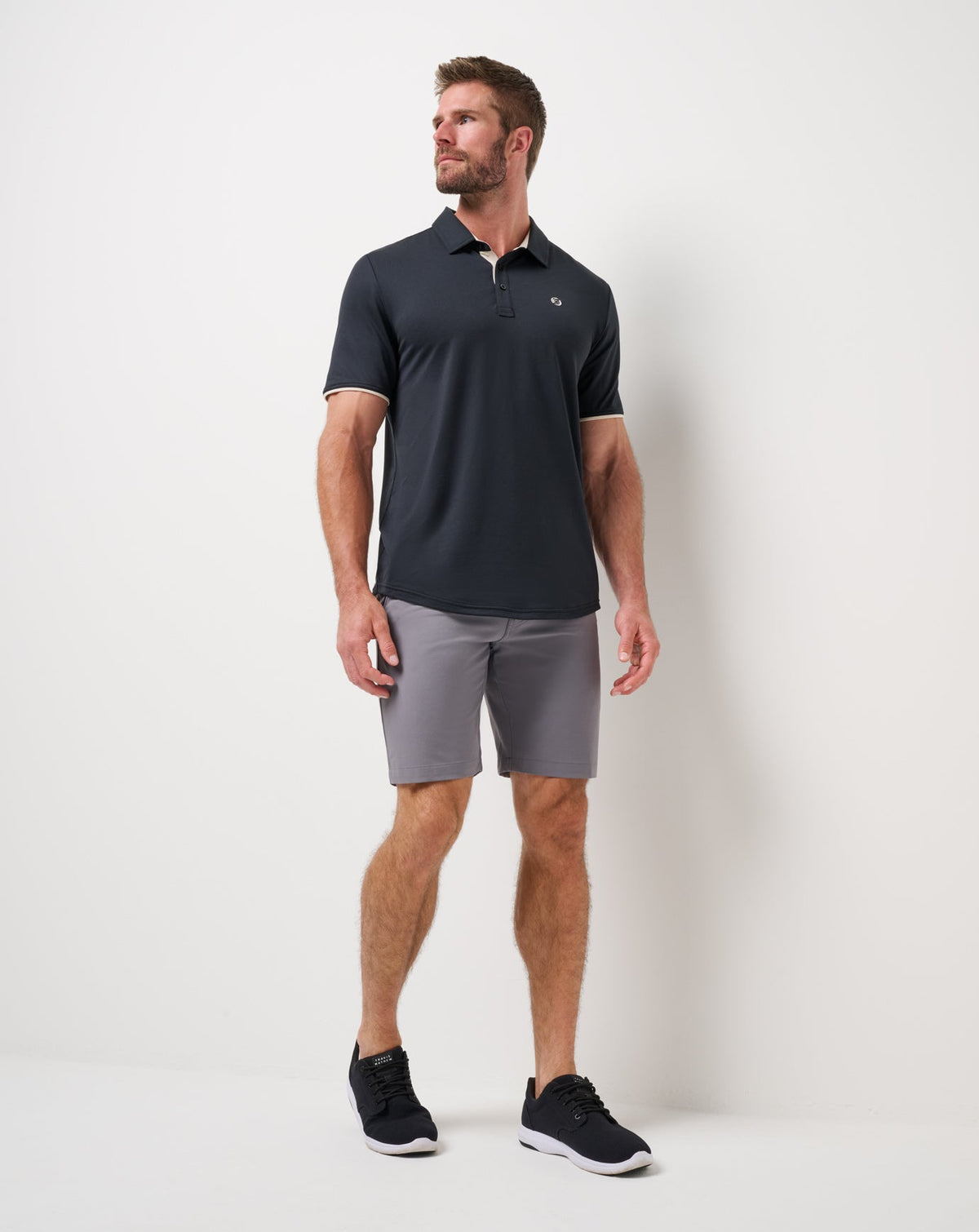 Featherweight On The Grind Polo Black | Travis Mathew Value