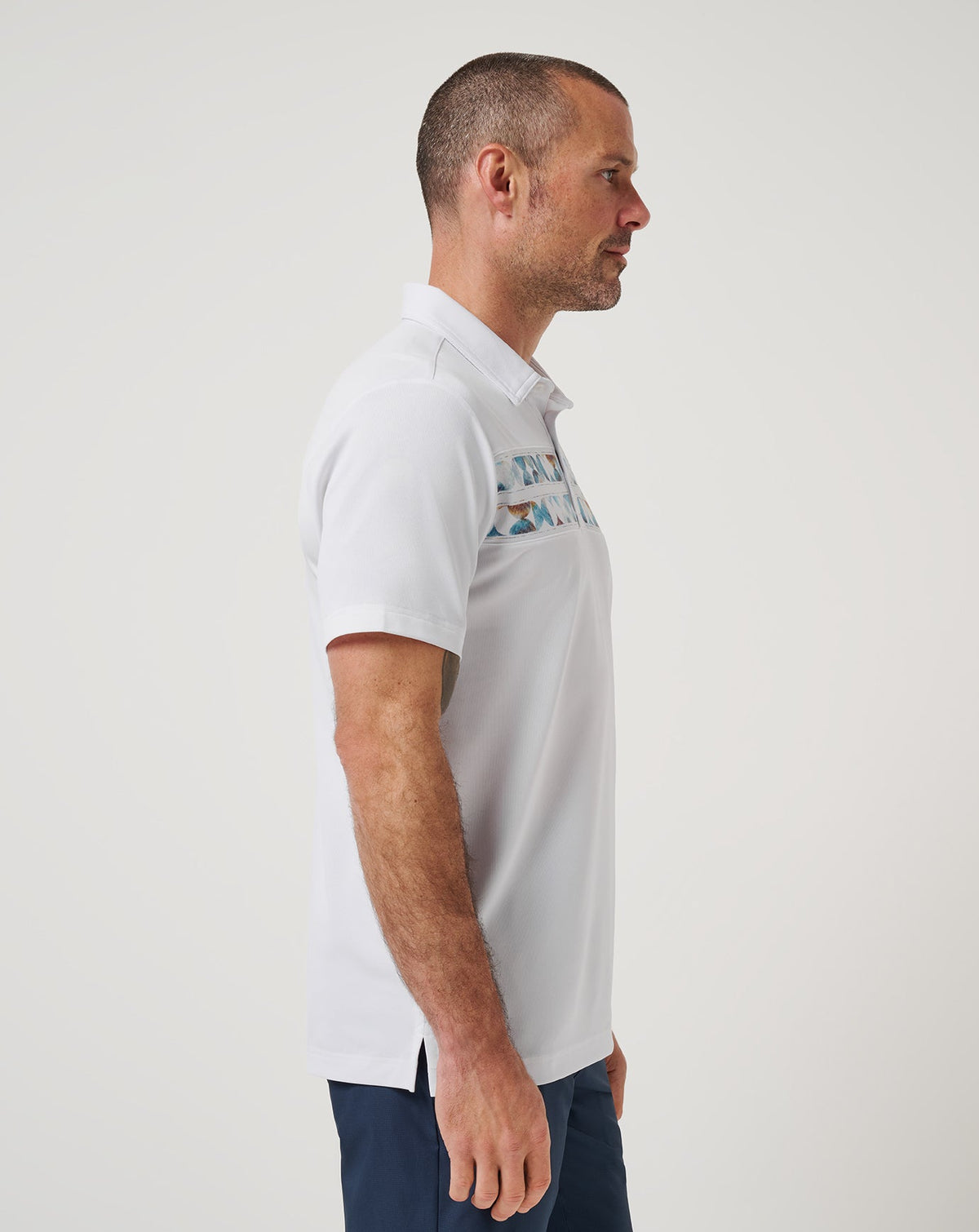 Good Good Chest Stripe Polo White | Travis Mathew Essential