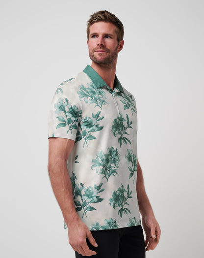 Featherweight Magnolia Polo Moonbeam | Travis Mathew Essential