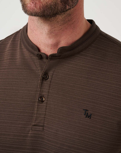 Winning Record Henley Polo Chocolate Brown | Travis Mathew Best Price