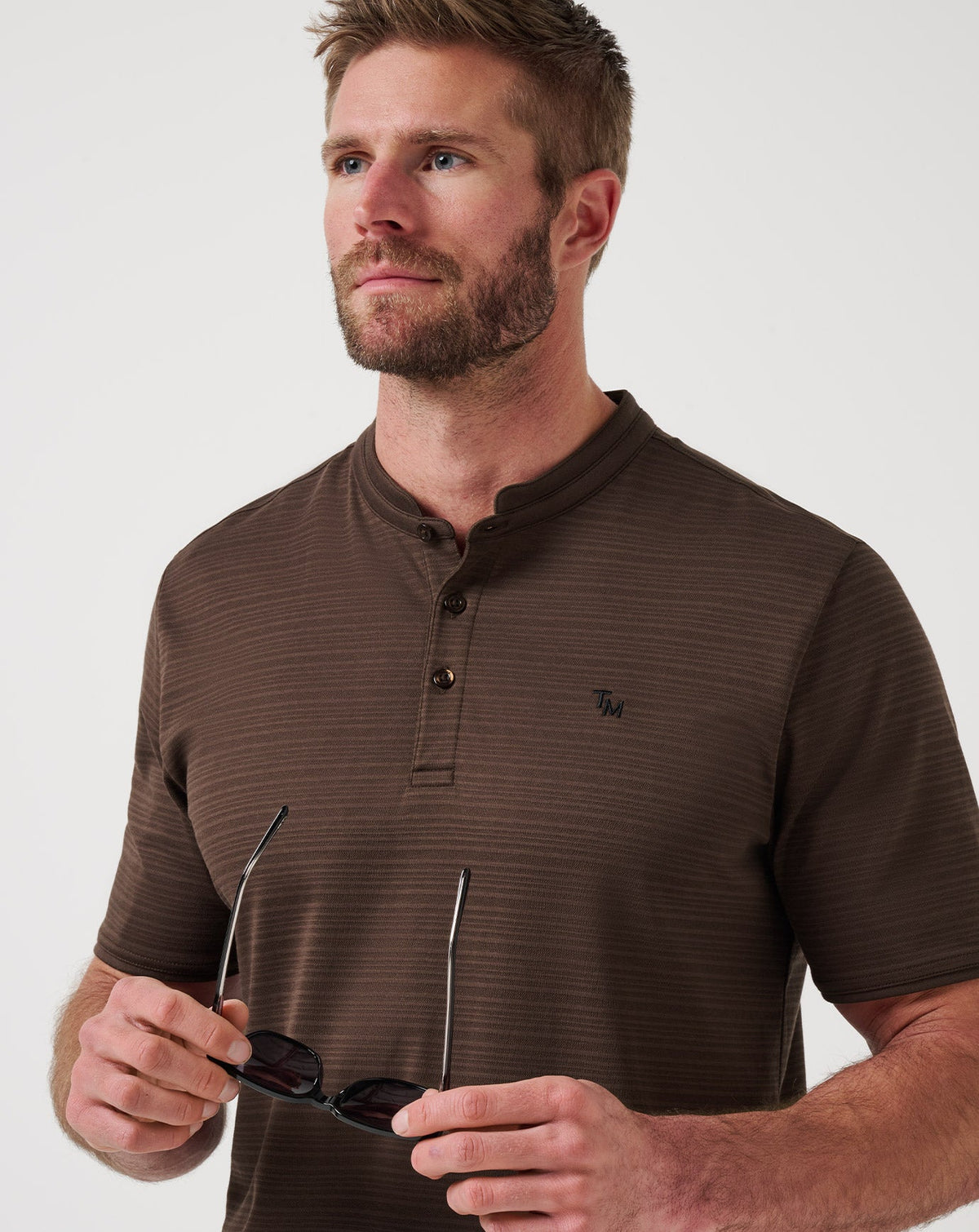 Winning Record Henley Polo Chocolate Brown | Travis Mathew Best Price