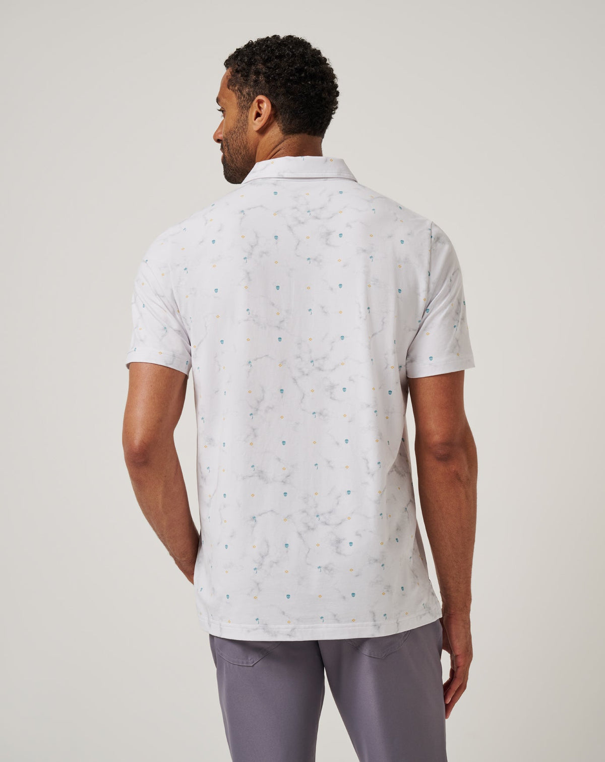 Beach Town Polo White | Travis Mathew Premium