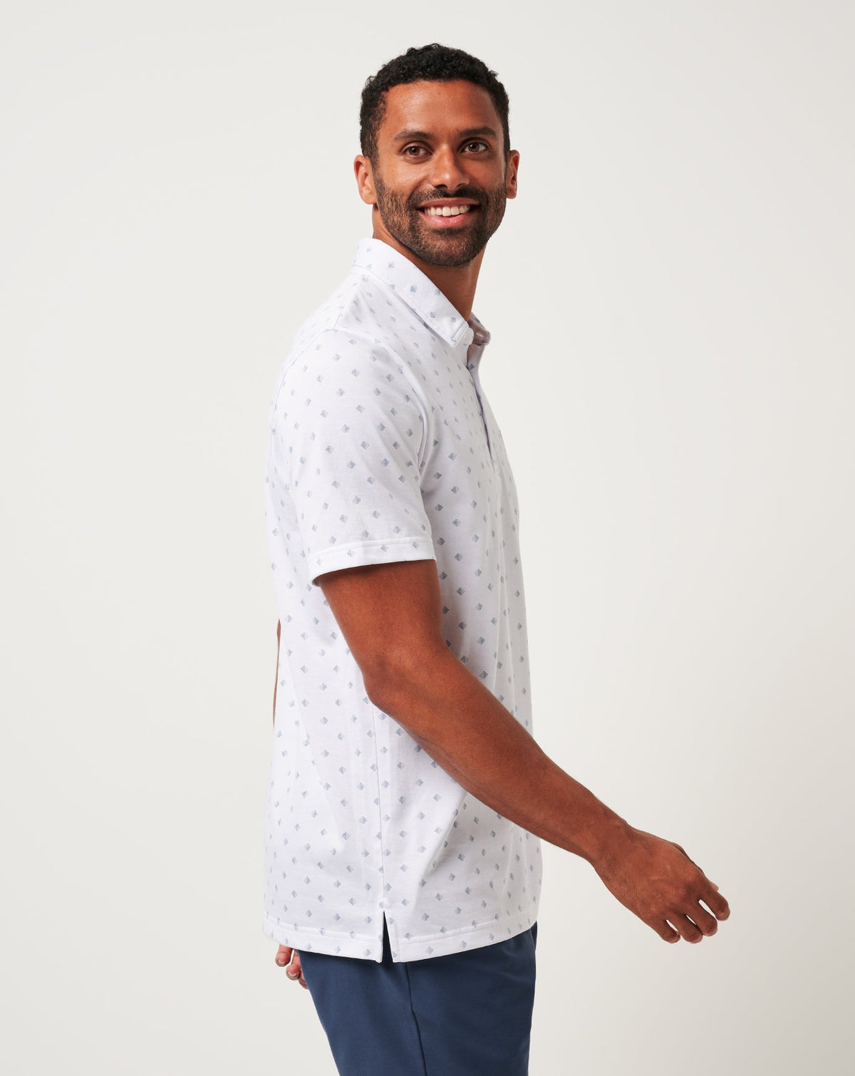 Saturday Night Stay Polo White | Travis Mathew Classic