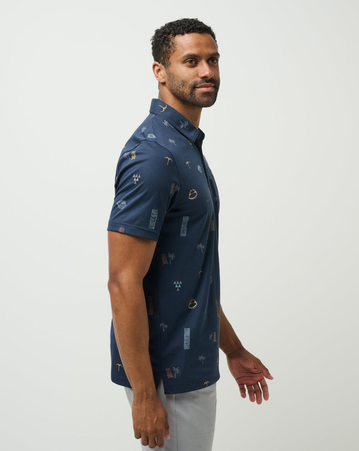 That One Kine Polo Total Eclipse | Travis Mathew Signature