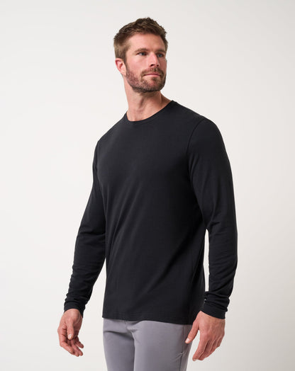 Cloud Crew Long Sleeve Tee Black | Travis Mathew Best Seller
