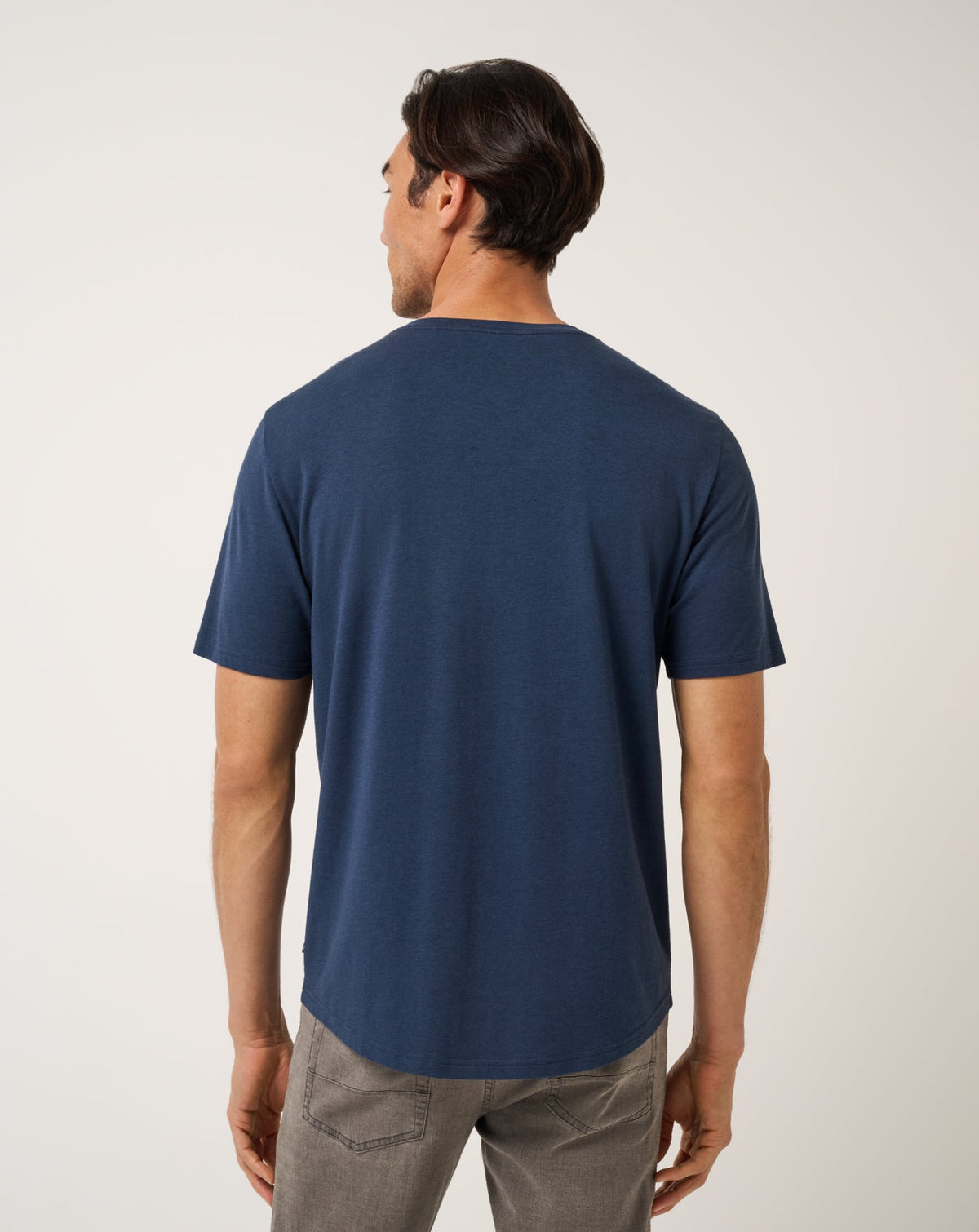 Cloud Henley Tee Total Eclipse | Travis Mathew Quality