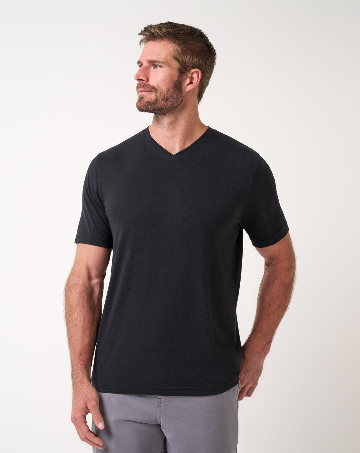 Cloud V-Neck Tee Black | Travis Mathew Discount