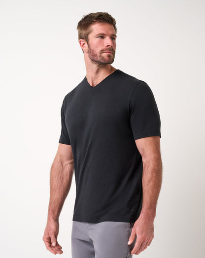 Cloud V-Neck Tee Black | Travis Mathew Discount