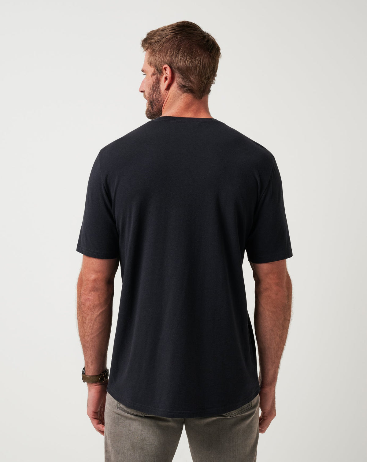 Cloud Crew Tee Black | Travis Mathew Customer Favorite