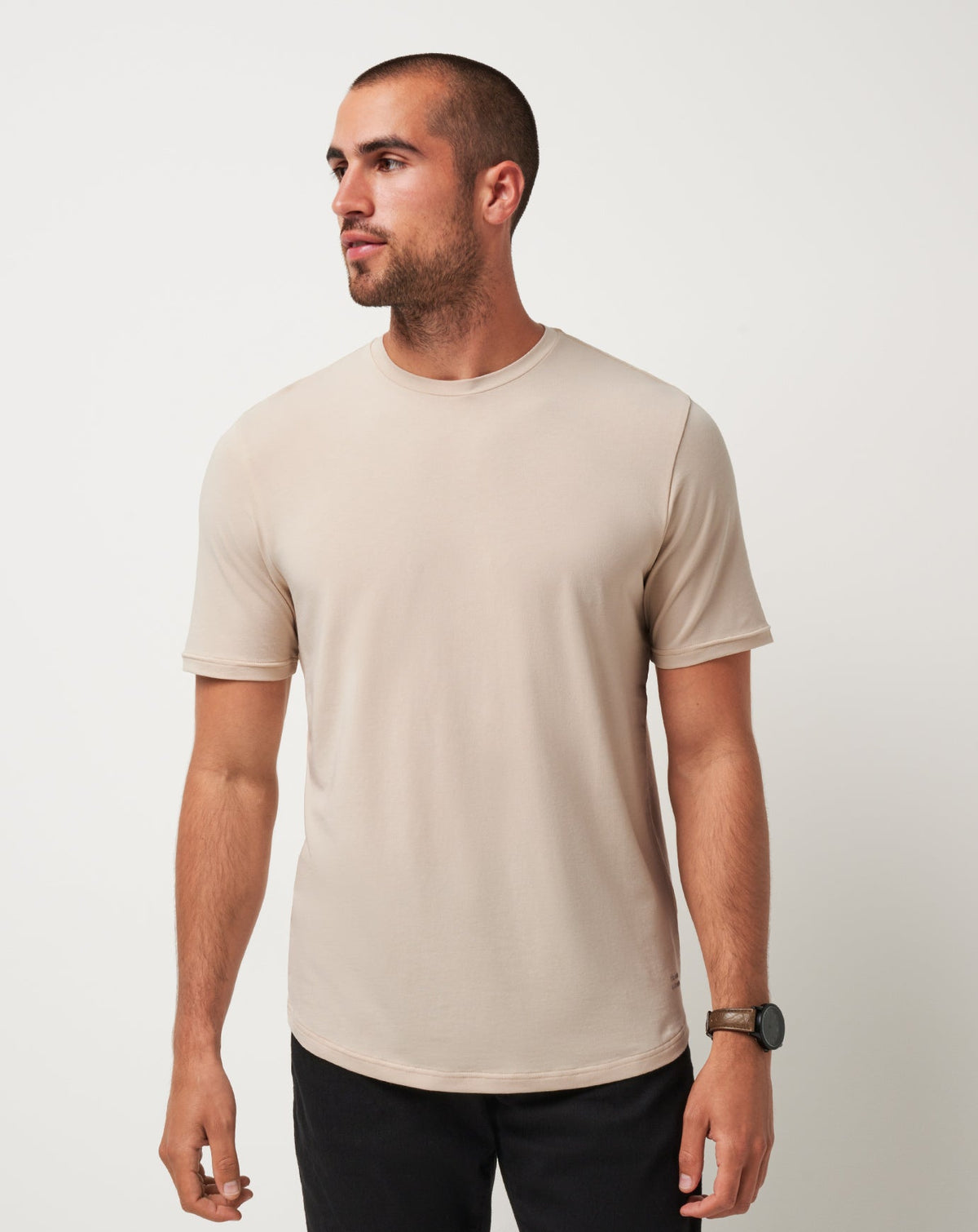 Cloud Crew Tee Italian Sand | Travis Mathew Great Value