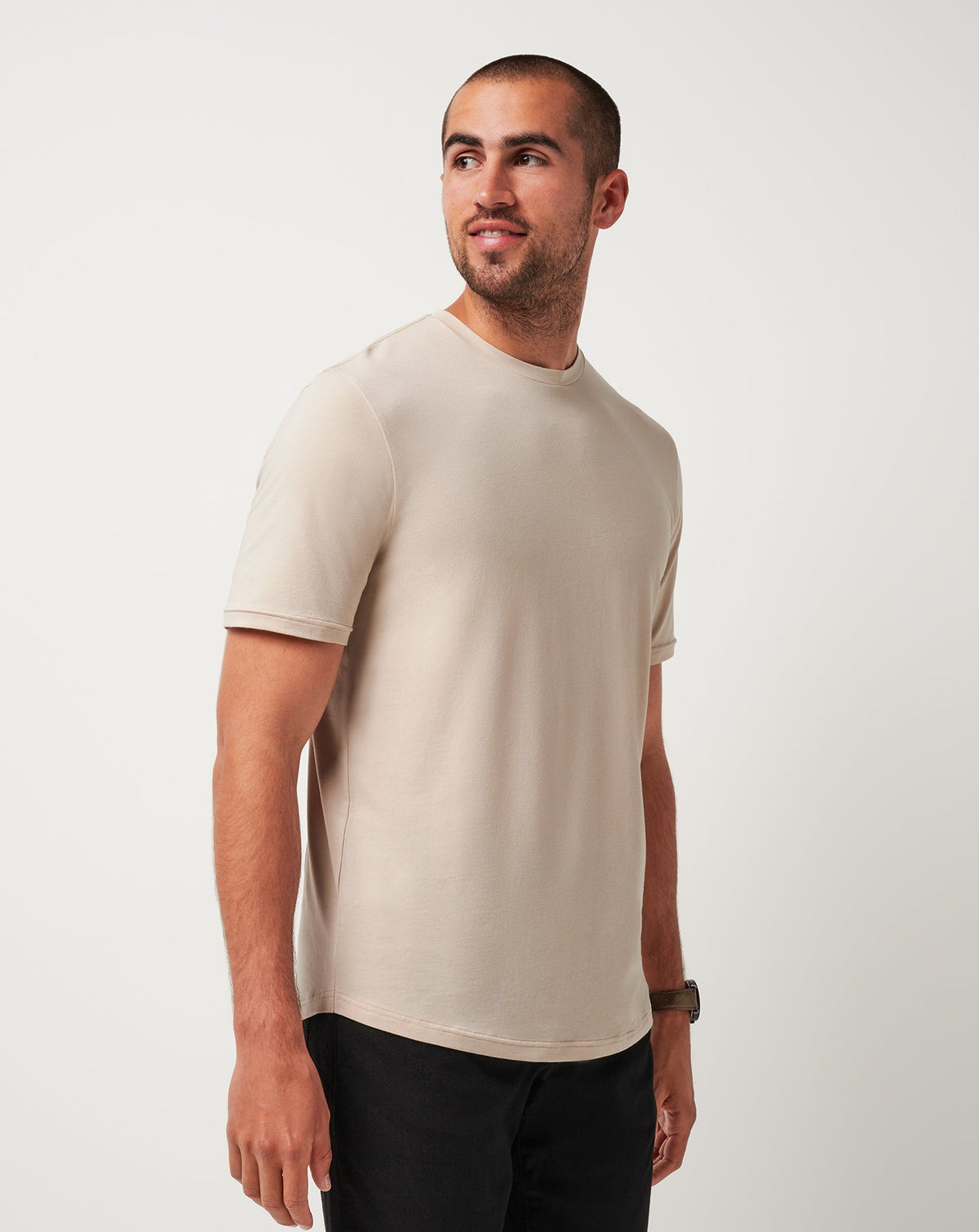 Cloud Crew Tee Italian Sand | Travis Mathew Great Value