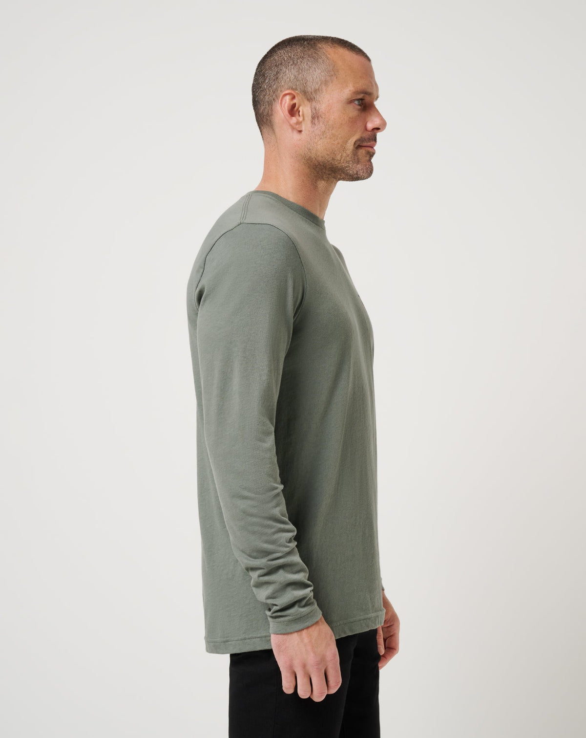 Big Bay Tee Dark Olive | Travis Mathew Customer Favorite