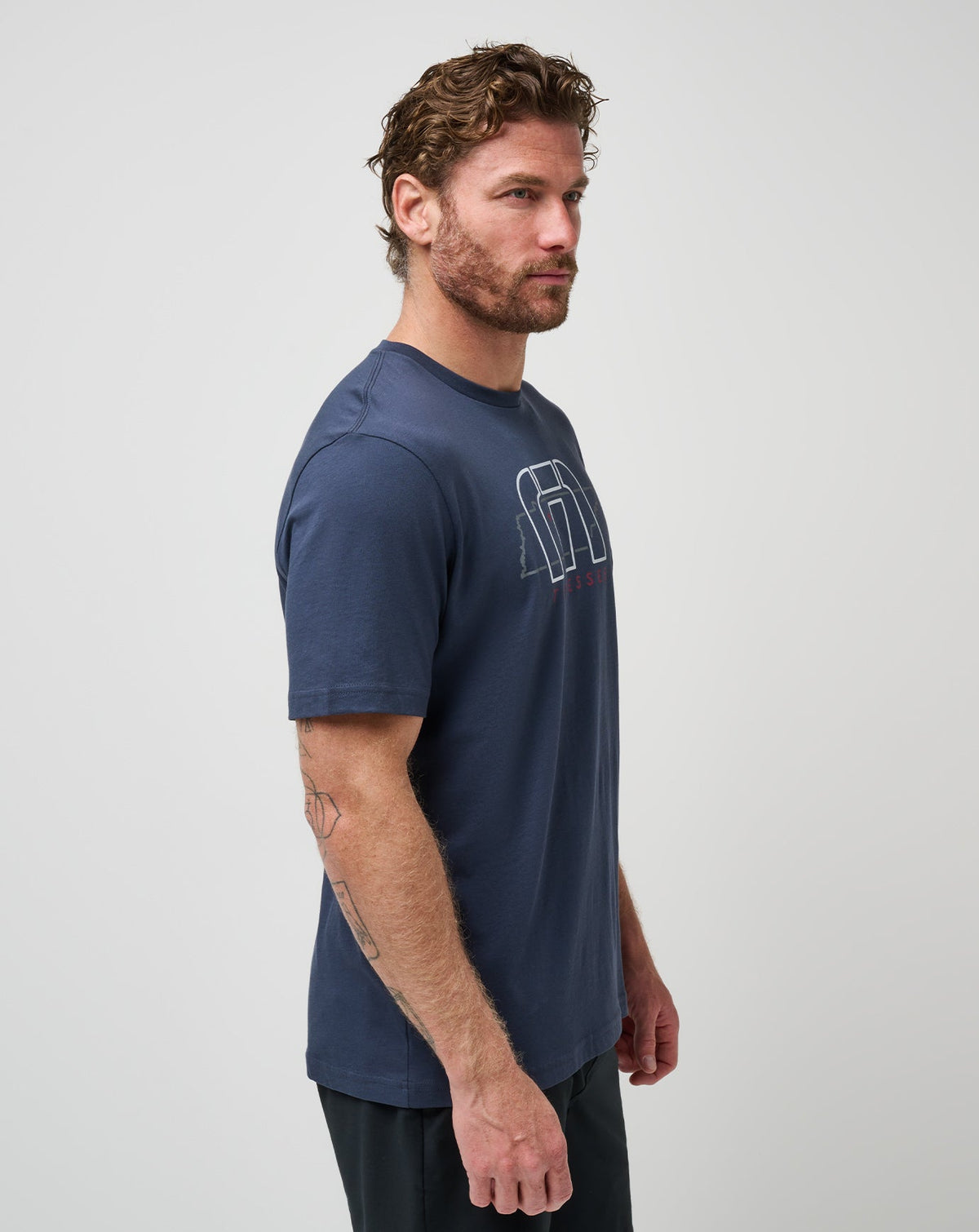 Local Phrases Tee Blue Nights | Travis Mathew Quality