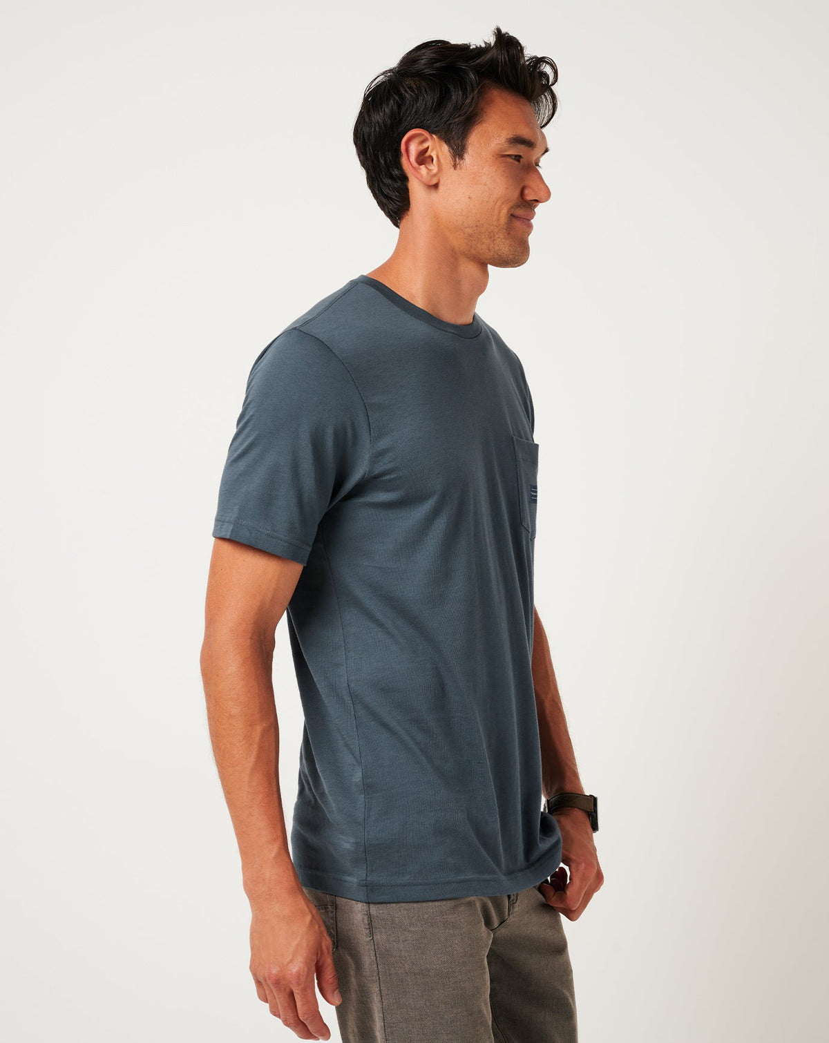 Preferred Status Tee Mood Indigo/Vintage Indigo | Travis Mathew Exclusive