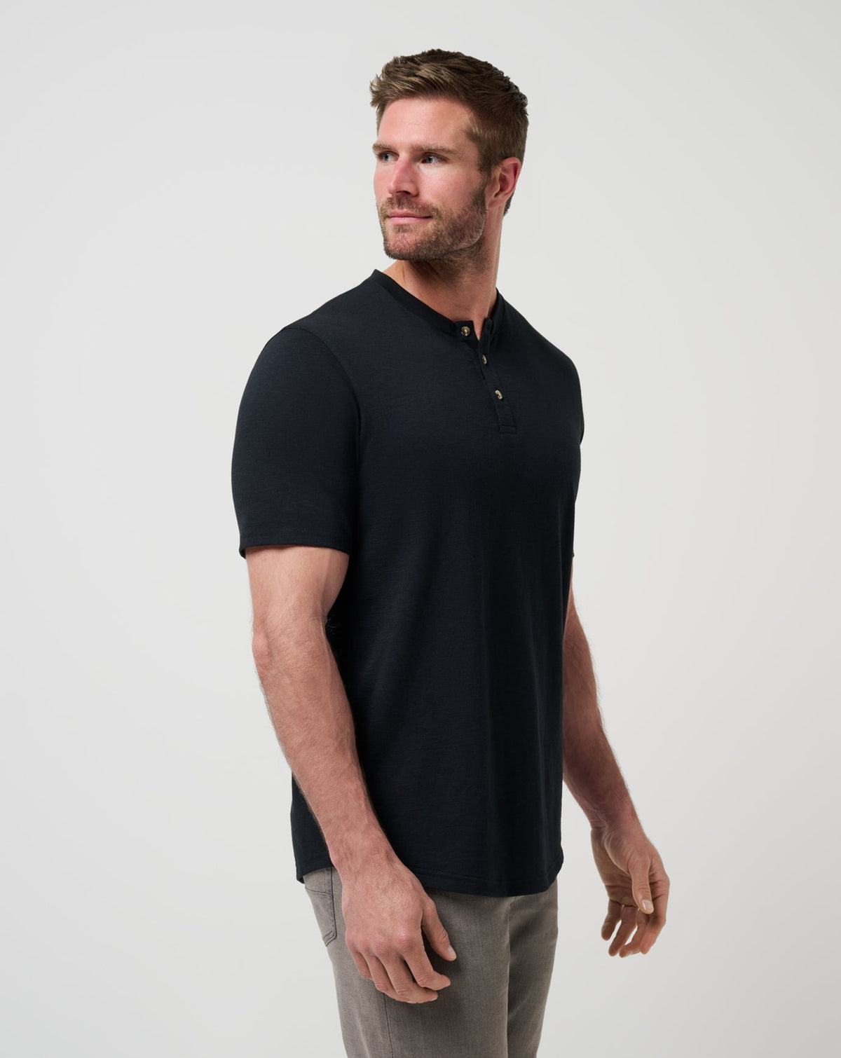 All Adrift Tee Black | Travis Mathew Customer Favorite