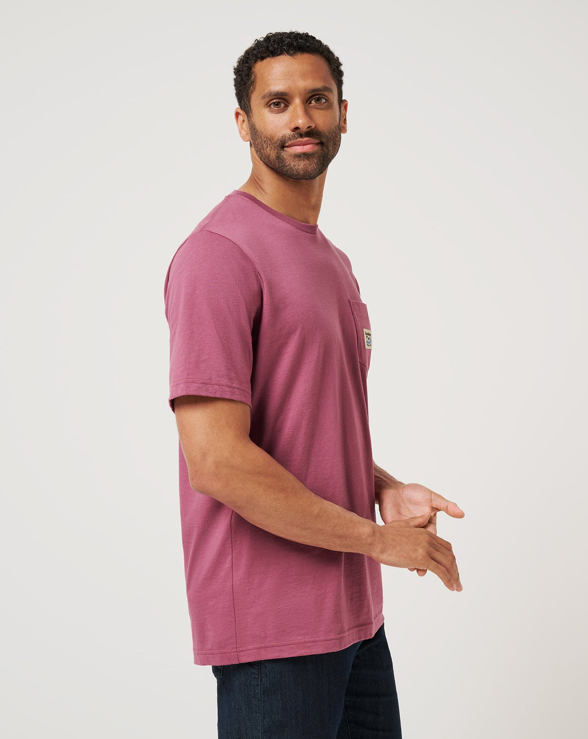 TM Beach Pocket Tee Damson | Travis Mathew Everyday