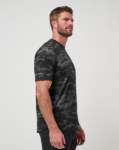 Season Stealth Tee Black | Travis Mathew Deals