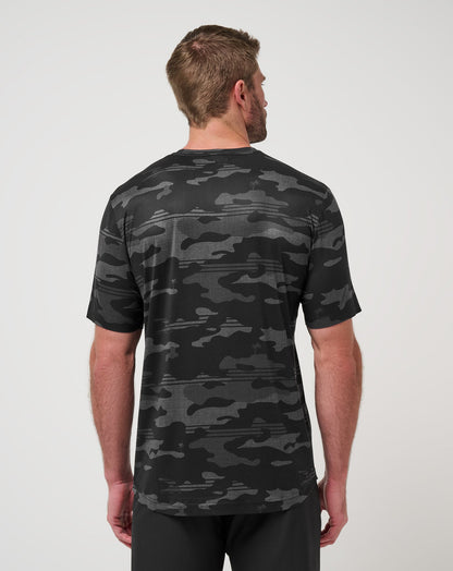 Season Stealth Tee Black | Travis Mathew Deals