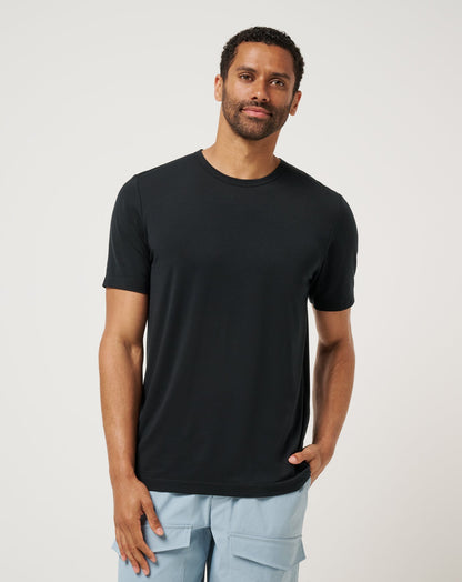 Long Holiday Tee Black | Travis Mathew Signature