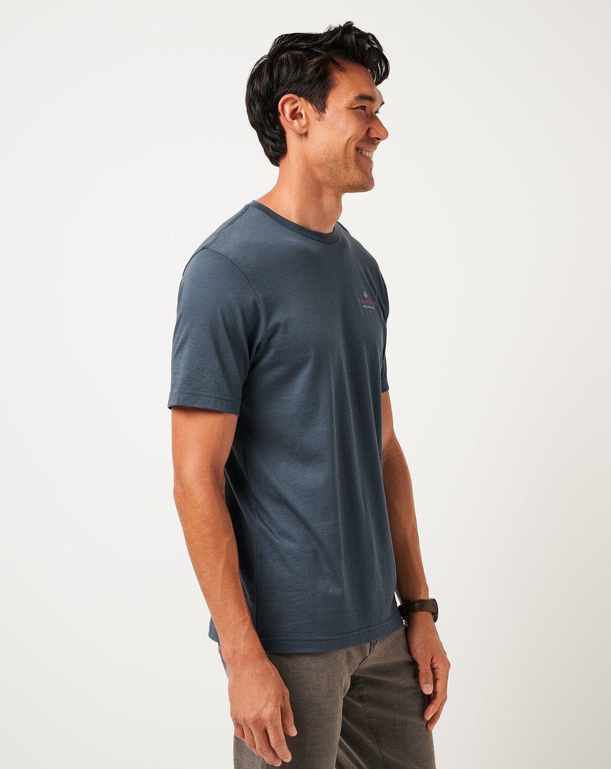 Piece Of Paradise Tee Mood Indigo/Vintage Indigo | Travis Mathew Signature