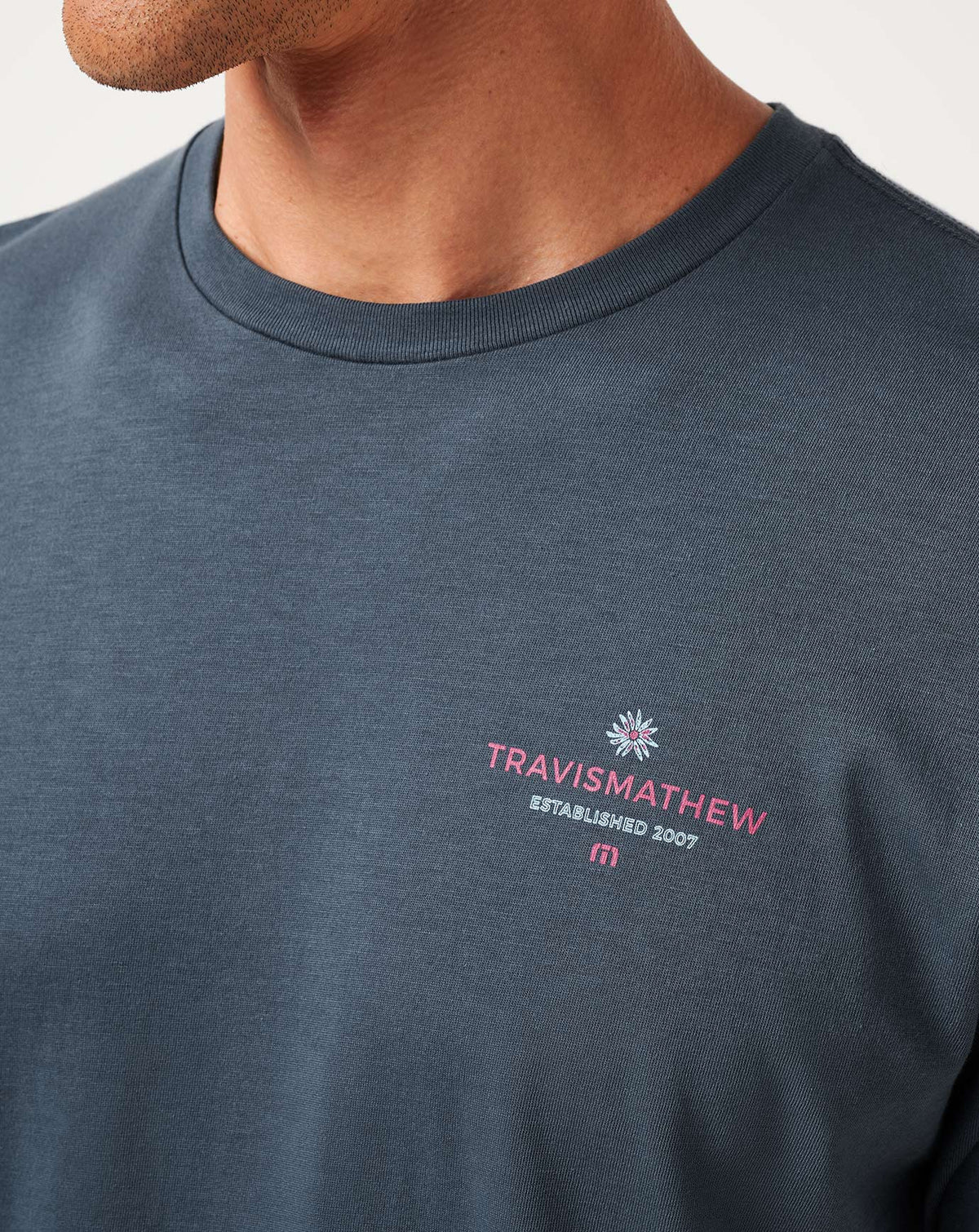 Piece Of Paradise Tee Mood Indigo/Vintage Indigo | Travis Mathew Signature