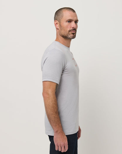 Short Layover Tee Heather Light Grey | Travis Mathew Exclusive