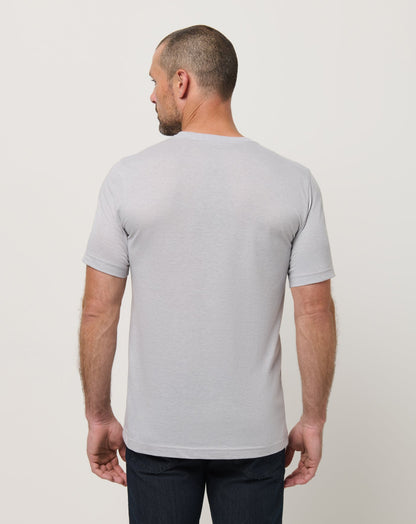 Short Layover Tee Heather Light Grey | Travis Mathew Exclusive