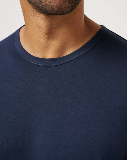Long Holiday Tee Total Eclipse | Travis Mathew Exclusive