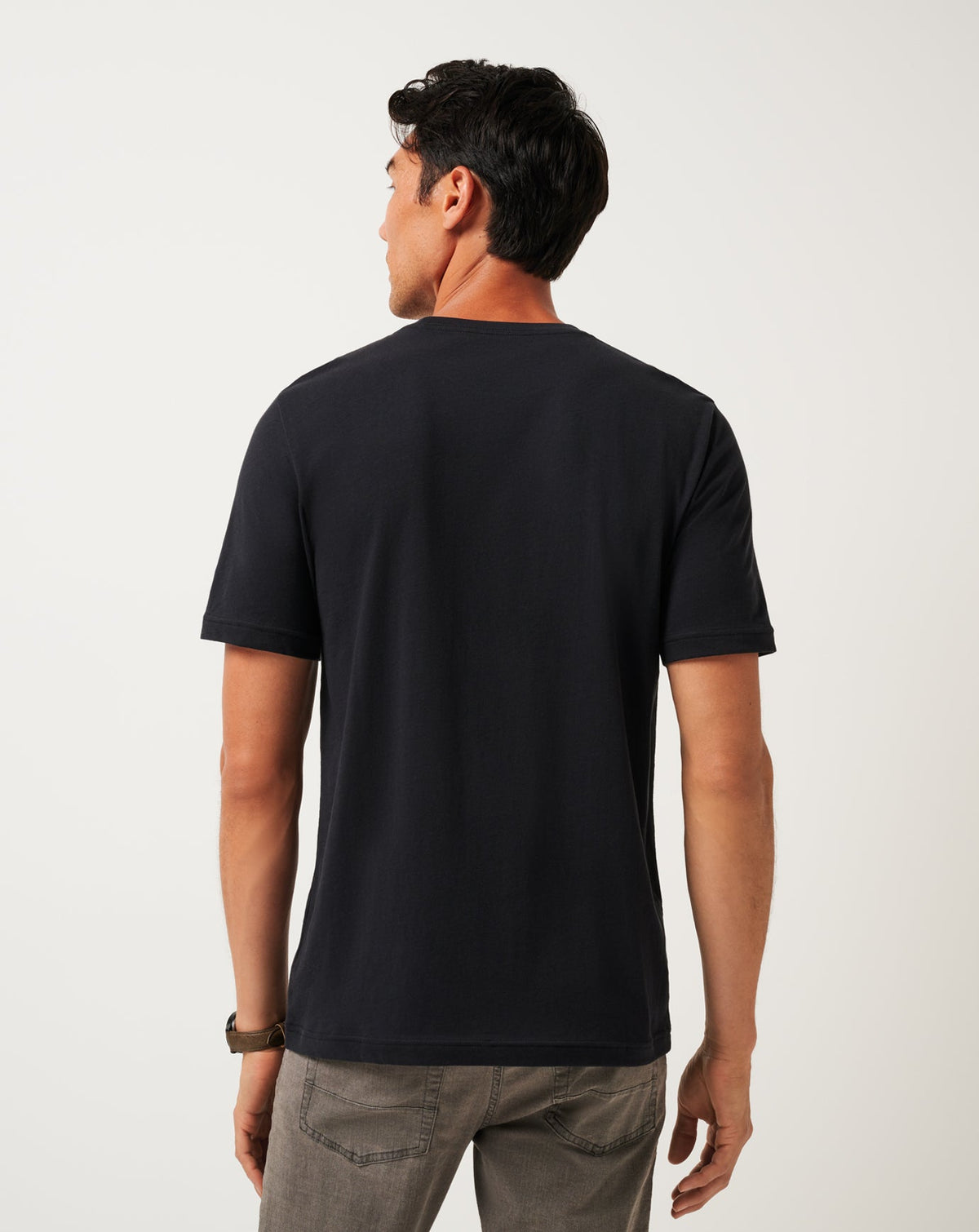 Private Suite Tee Black | Travis Mathew Latest