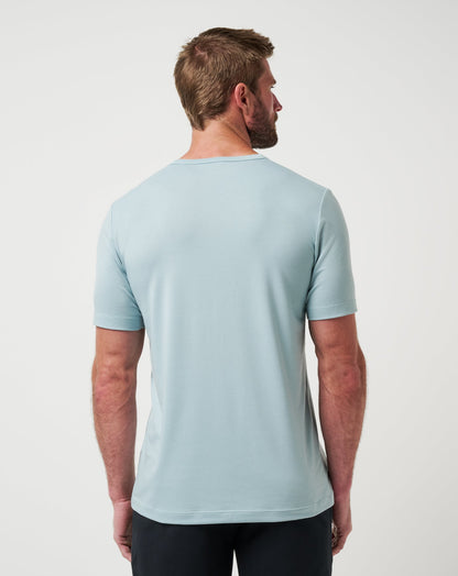 Long Holiday Tee Arona | Travis Mathew Classic