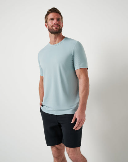 Long Holiday Tee Arona | Travis Mathew Classic