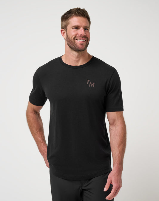 End Around Tee Black | Travis Mathew Premium