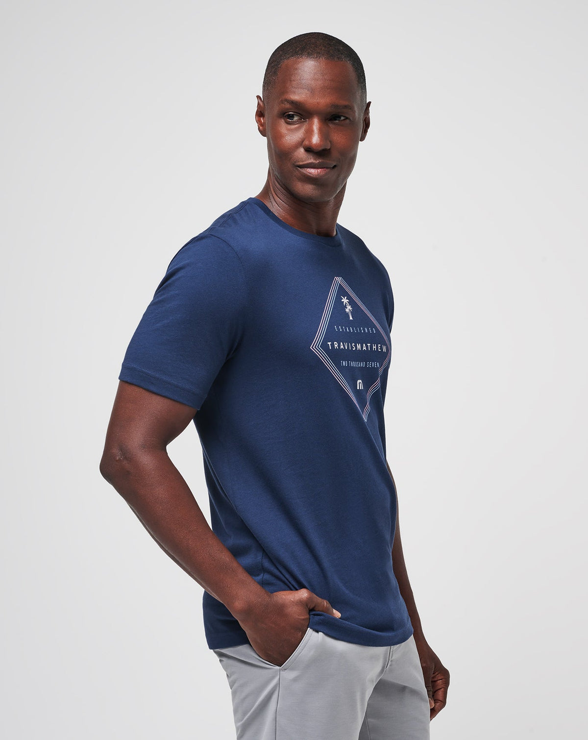 Barrel Ride Tee Total Eclipse | Travis Mathew Top Pick