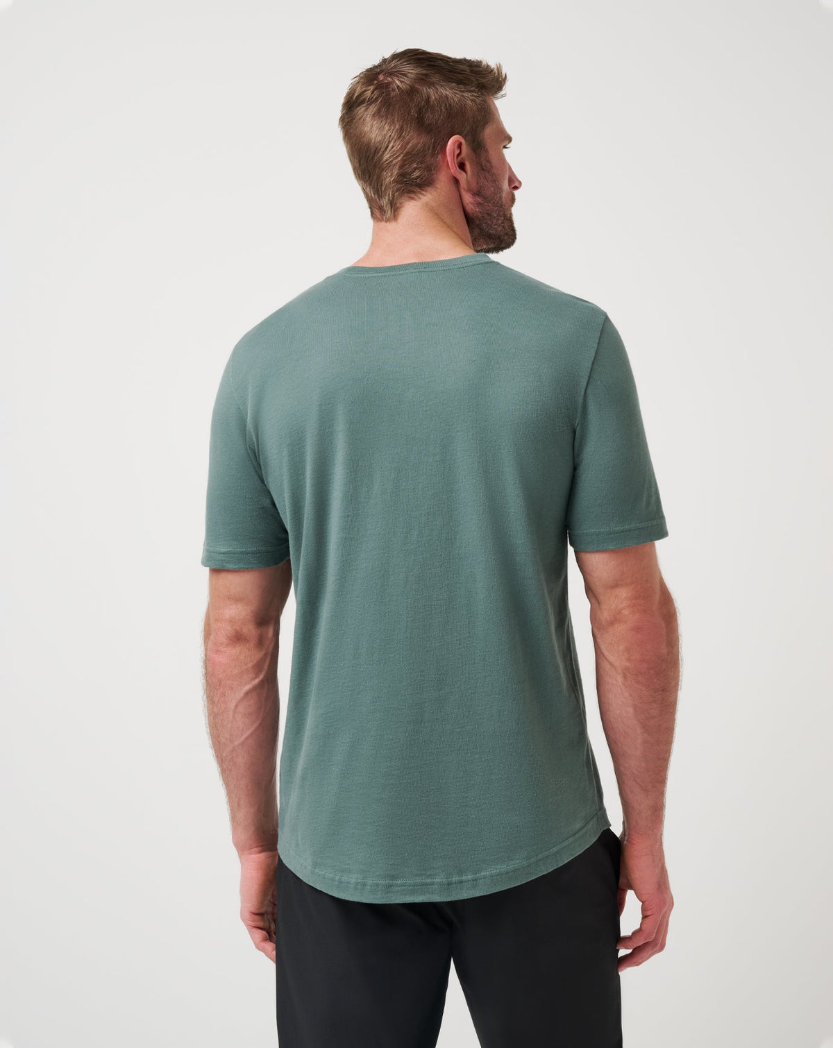 End Around Tee Balsam Green | Travis Mathew Deals